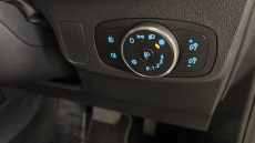 Ford Focus 1.0 EcoBoost Hybrid mHEV Active Vign 5dr Auto Petrol Hatchback